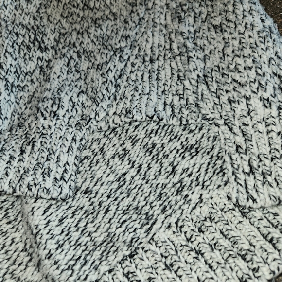 Madewell Marled Black & Cream Turtleneck Sweater Size S Wool Blend Comfortable - Picture 6 of 15